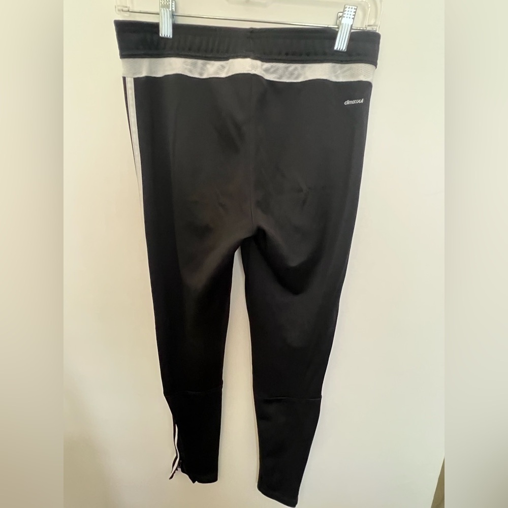 ADIDAS WOMENS BLACK TRACK PANTS CLIMACOOL SIZE SMALL. ZIPPERED SIDE POCKETS - Picture 2 of 6